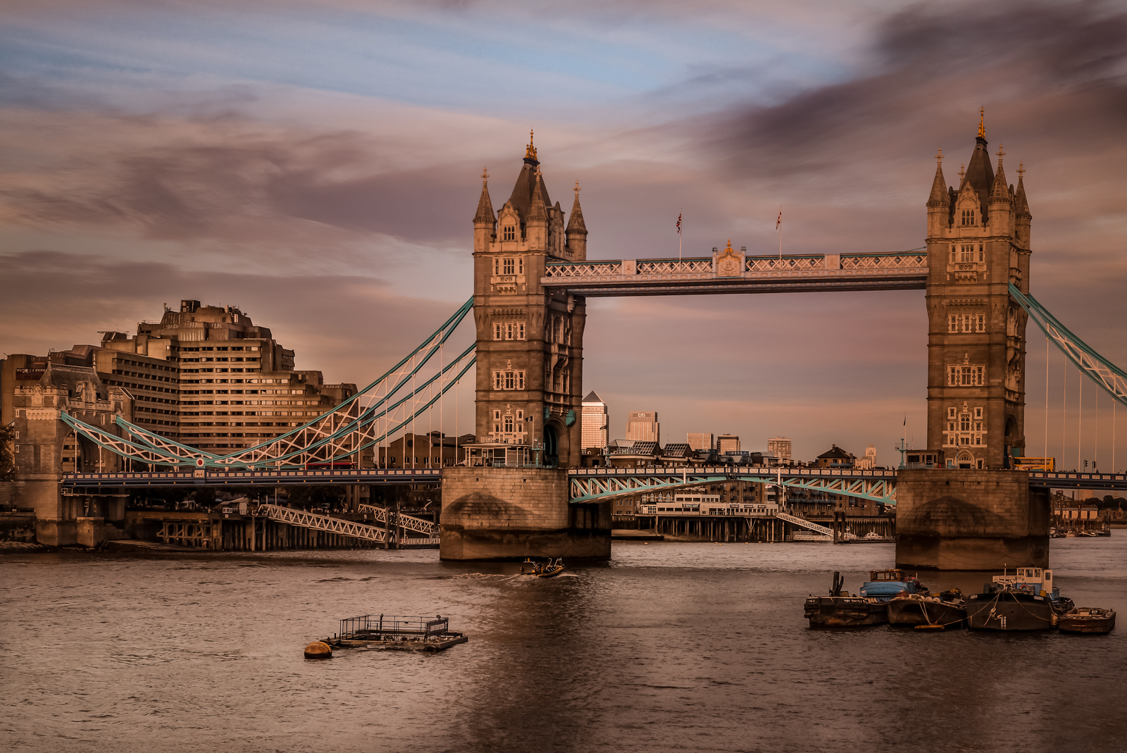 London and it's tower to Babel